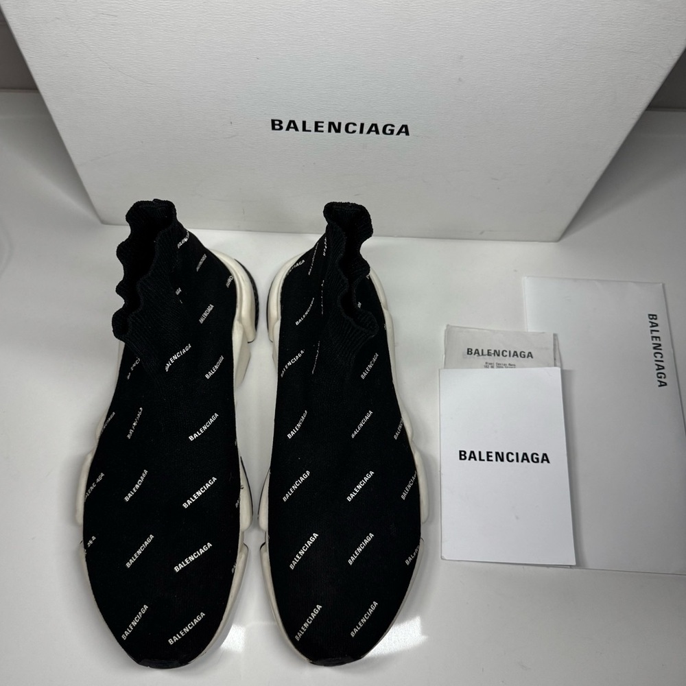 Balenciaga Allover Logo Speed Sneakers - Picture 8 of 8